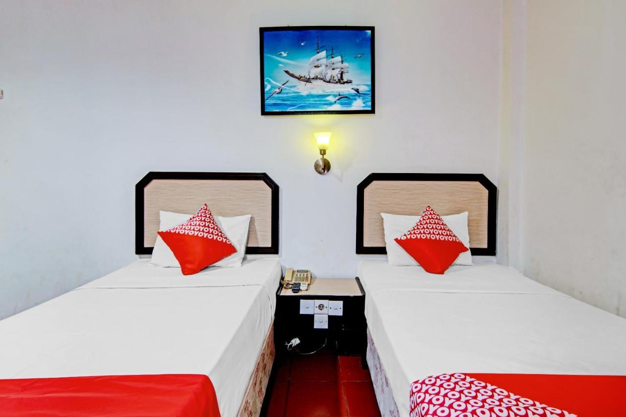 Oyo 90697 Hotel Wisata Dumai Exterior photo